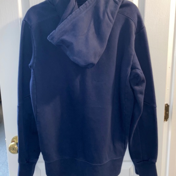 UNC Sweatshirt - Picture 2 of 3